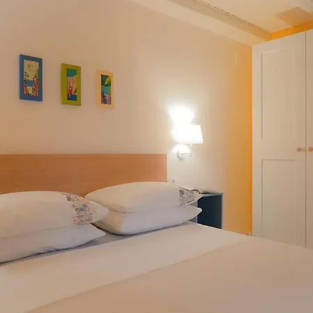 Galatea With Garage Parking Apartment *