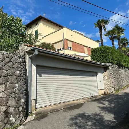 Galatea With Garage Parking Apartment Opatija