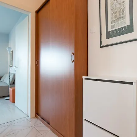 Galatea With Garage Parking Opatija
