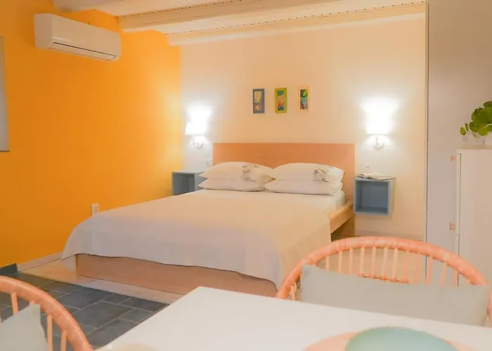 Galatea With Free Garage Parking